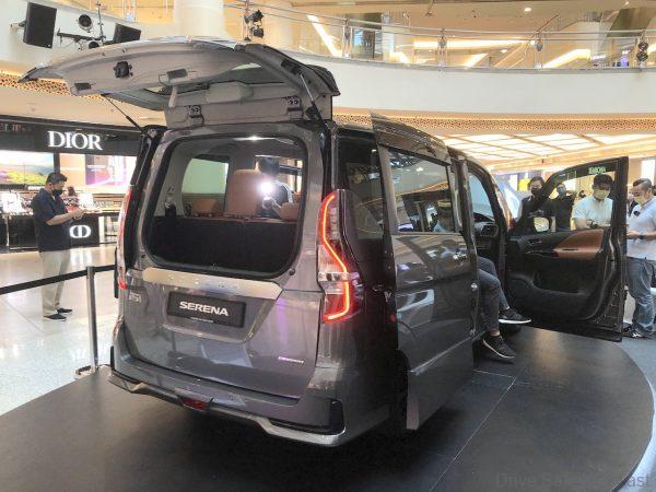 Nissan Serena S-Hybrid