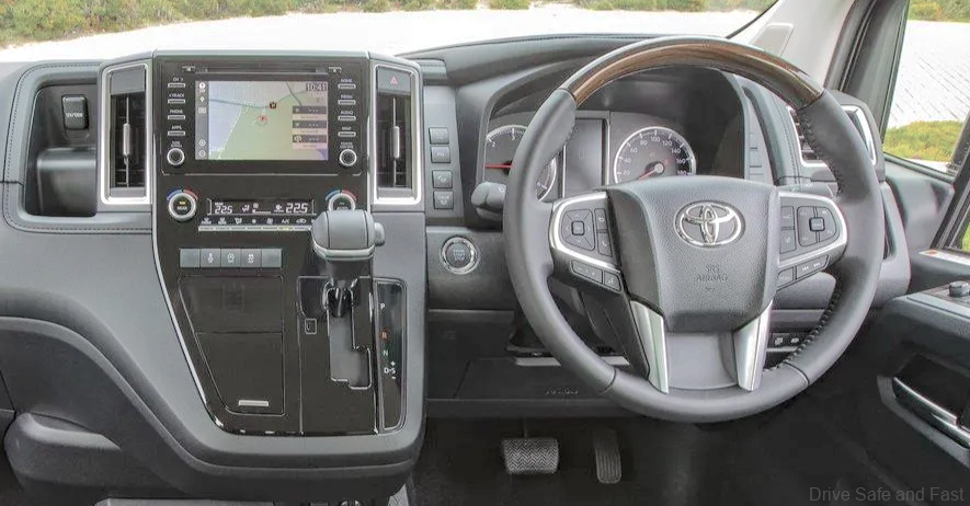 Toyota Majesty Dashboard