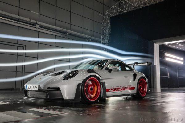 porsche 911 gt3 rs aero