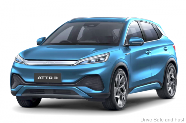 BYD Atto 3 blue