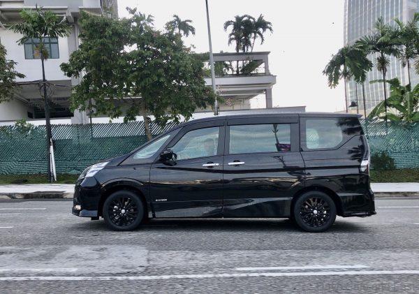 Nissan Serena S-Hybrid MPV