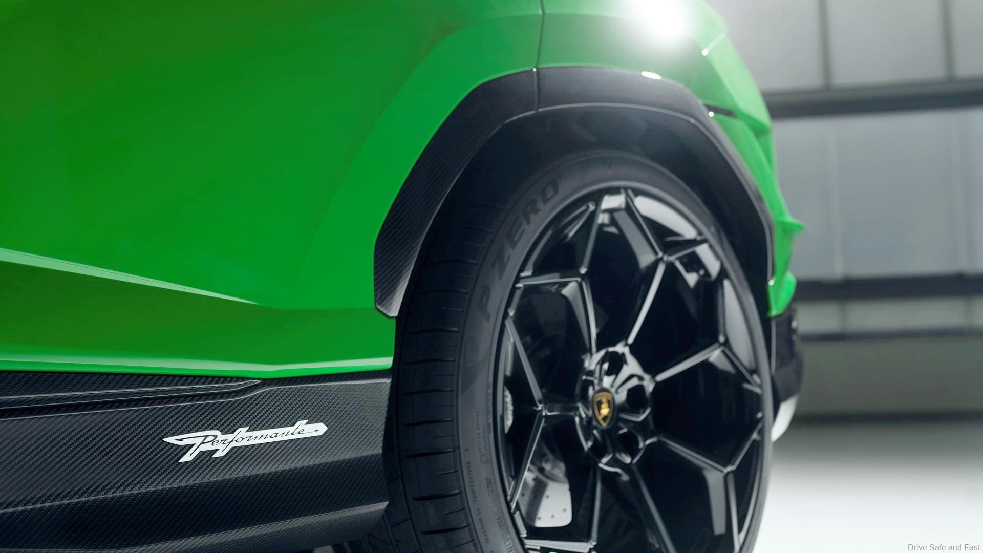 Lamborghini Urus Performante