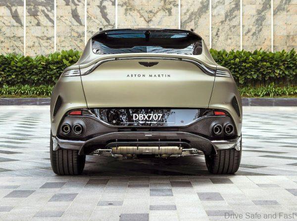 Aston Martin DBX707