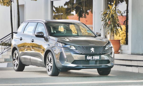 2022 Peugeot 5008 1.6 THP Allure CKD Facelift Malaysia Review