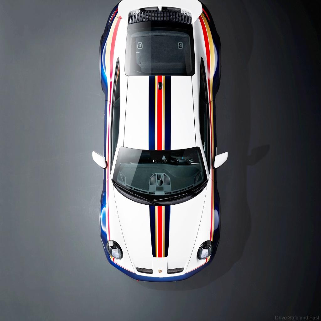 Porsche 911 Dakar