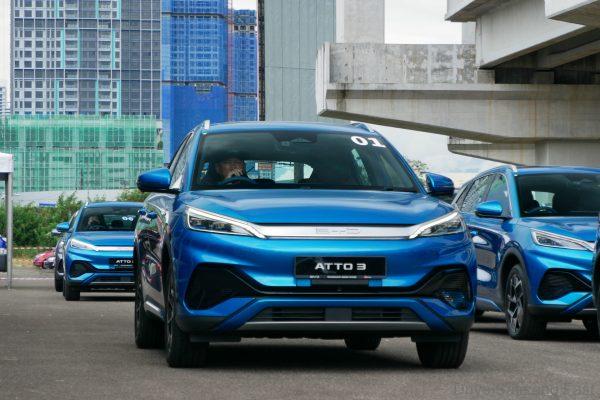 BYD Atto 3 in motion