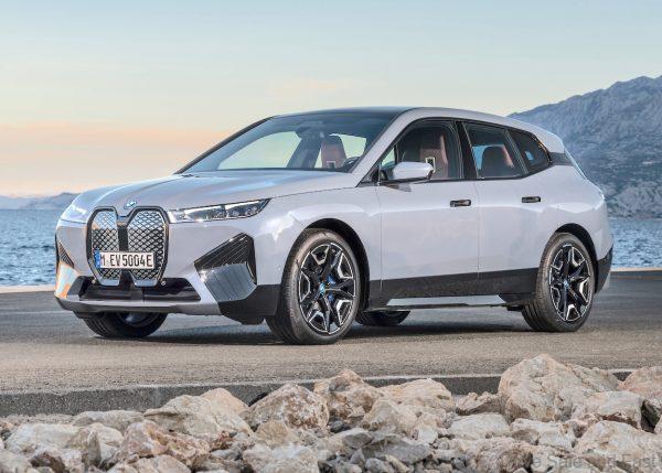 iX xDrive50 Sport