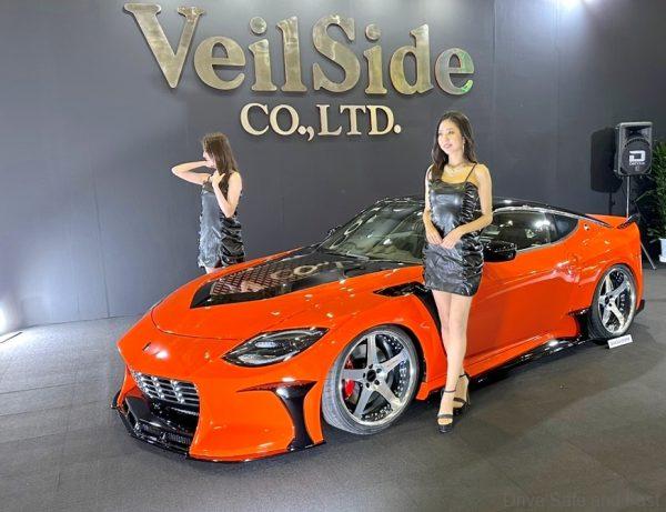 Tokyo Auto Salon ladies