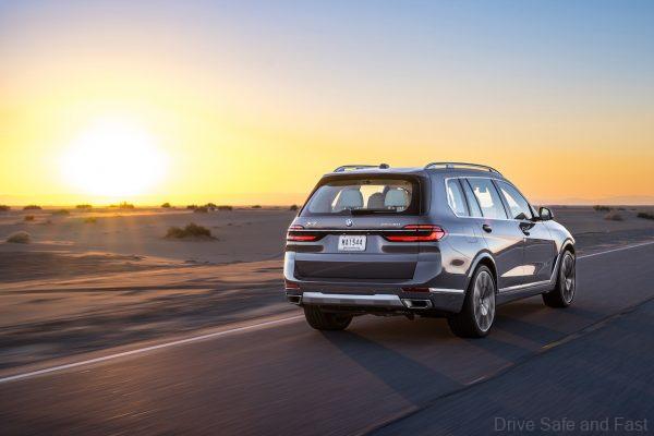bmw x7 in motion from rear