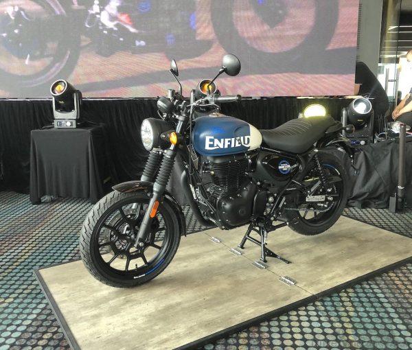 Royal Enfield Sells 200,000 Hunter 350 Bikes In Just One Year