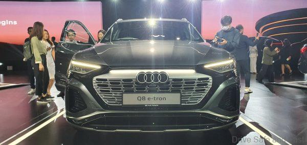 Audi Q8 e-tron front
