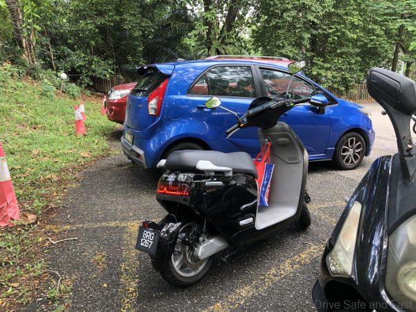 Blueshark R1 Electric Scooter