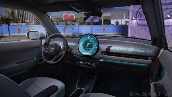 Next-Gen MINI Vehicles Will Come With Circular OLED Displays