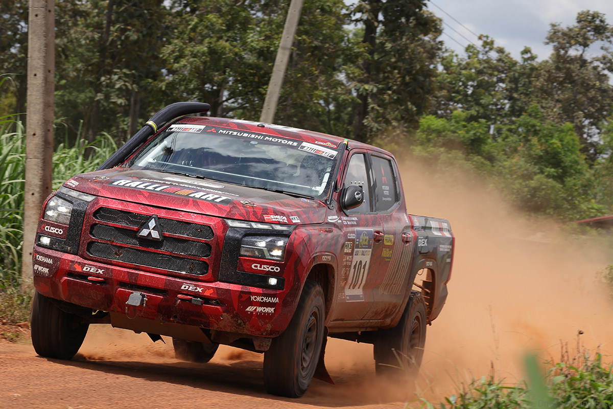 Team Mitsubishi Ralliart new Triton AXCR 2023