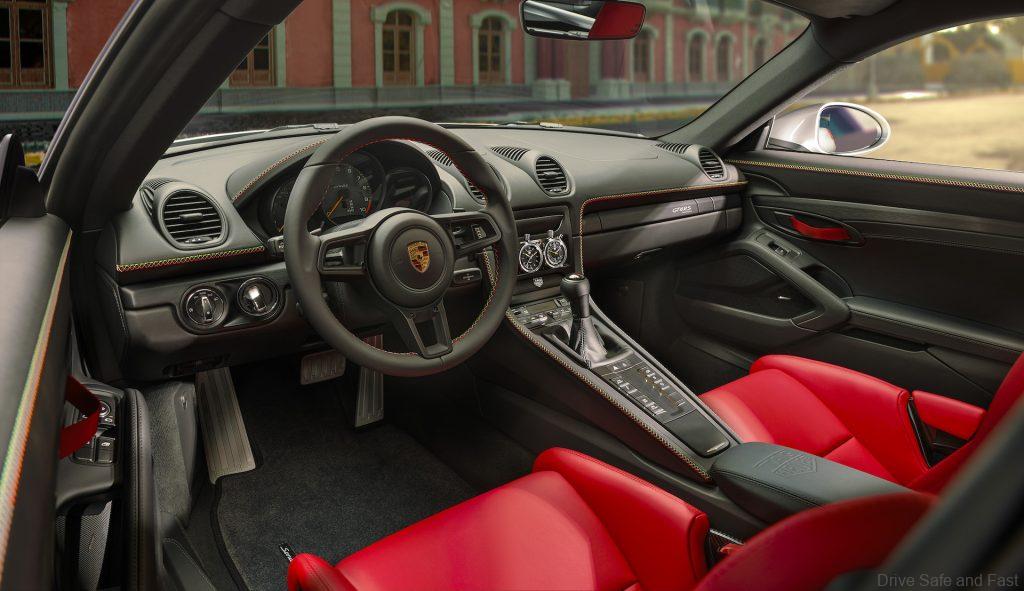 Legend of Panamericana car interior