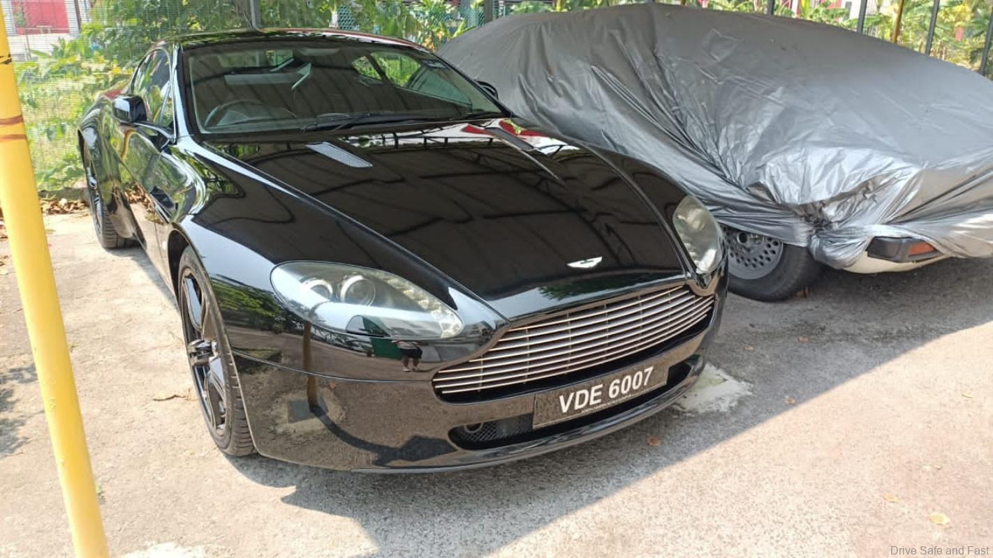 V8 Vantage