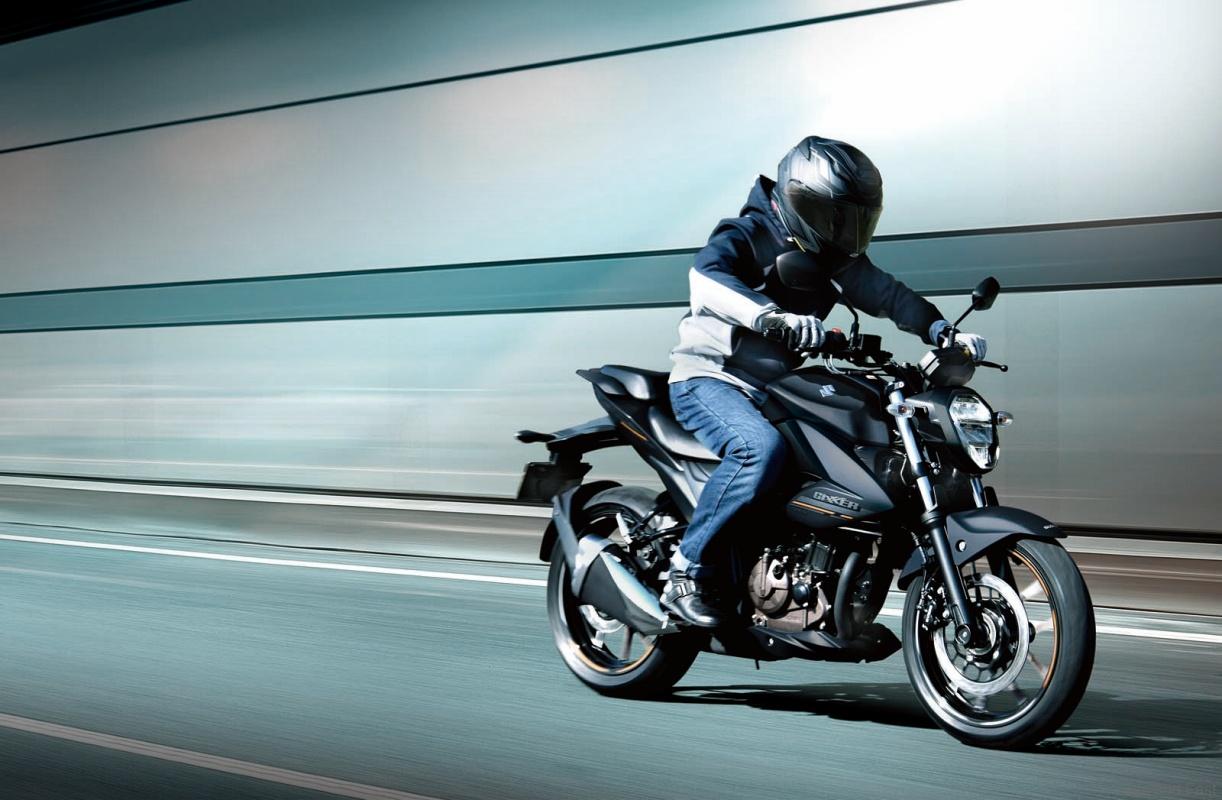 Motor Suzuki Terbaik di iMotorbike