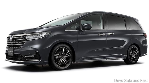 Honda Odyssey e:HEV in meteoroid gray metallic