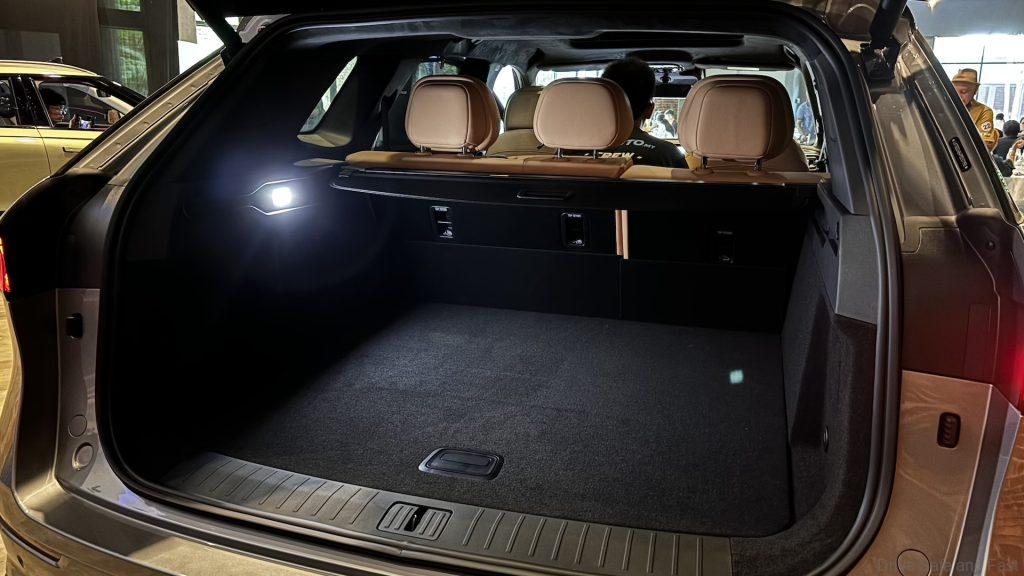 jaecoo j8 boot space