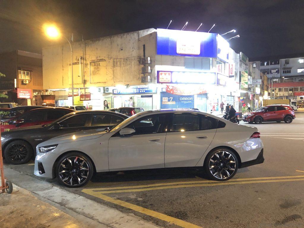 BMW i5 eDrive40
