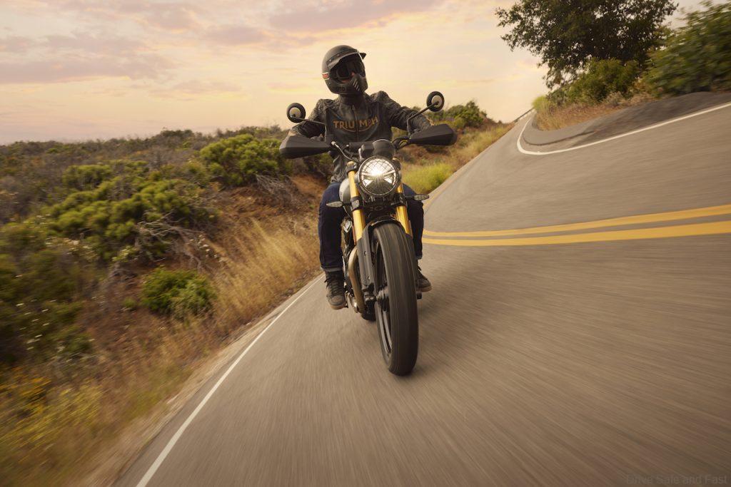 Scrambler 400 X
