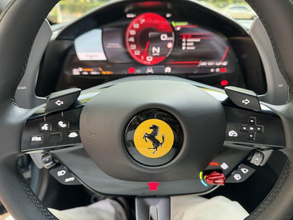 Ferrari Roma Spider