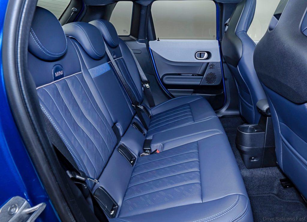 MINI Cooper 5 Door rear seats