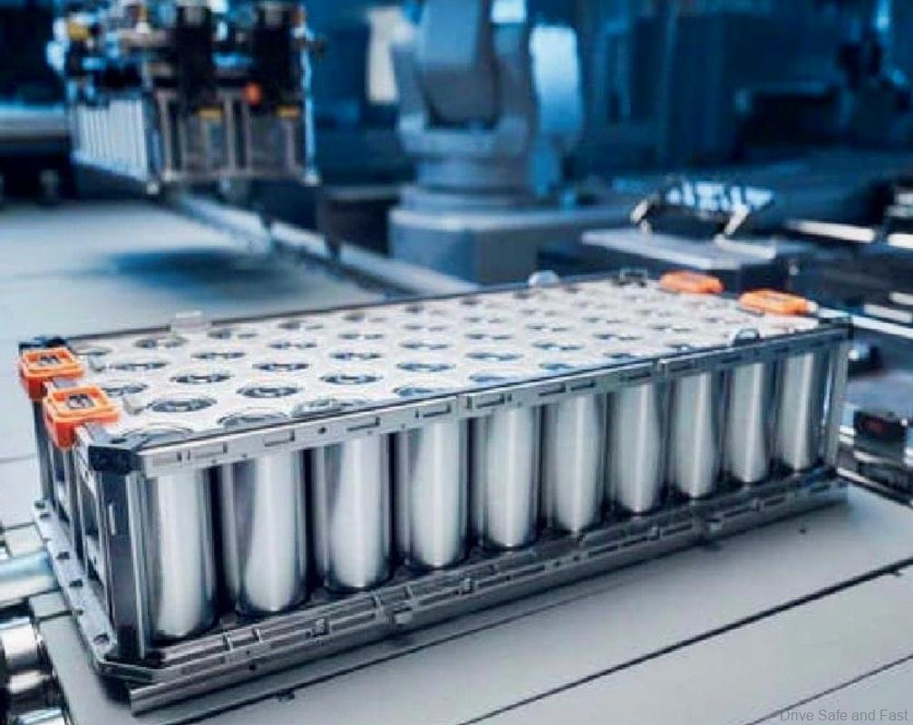 Japanese Researchers Present Novatron Alternative EV Battery