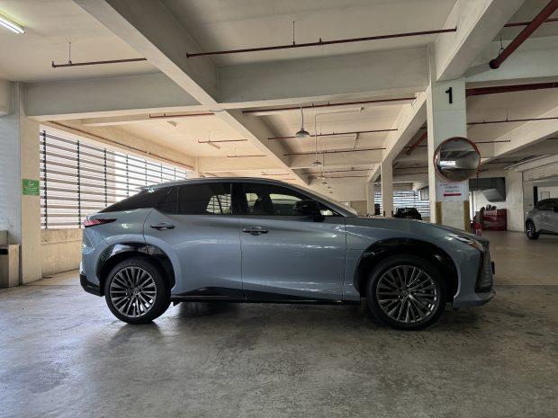 Lexus RZ 450e