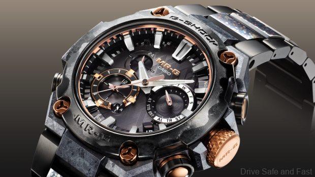 Casio G-Shock MRG-B2000JS in detail