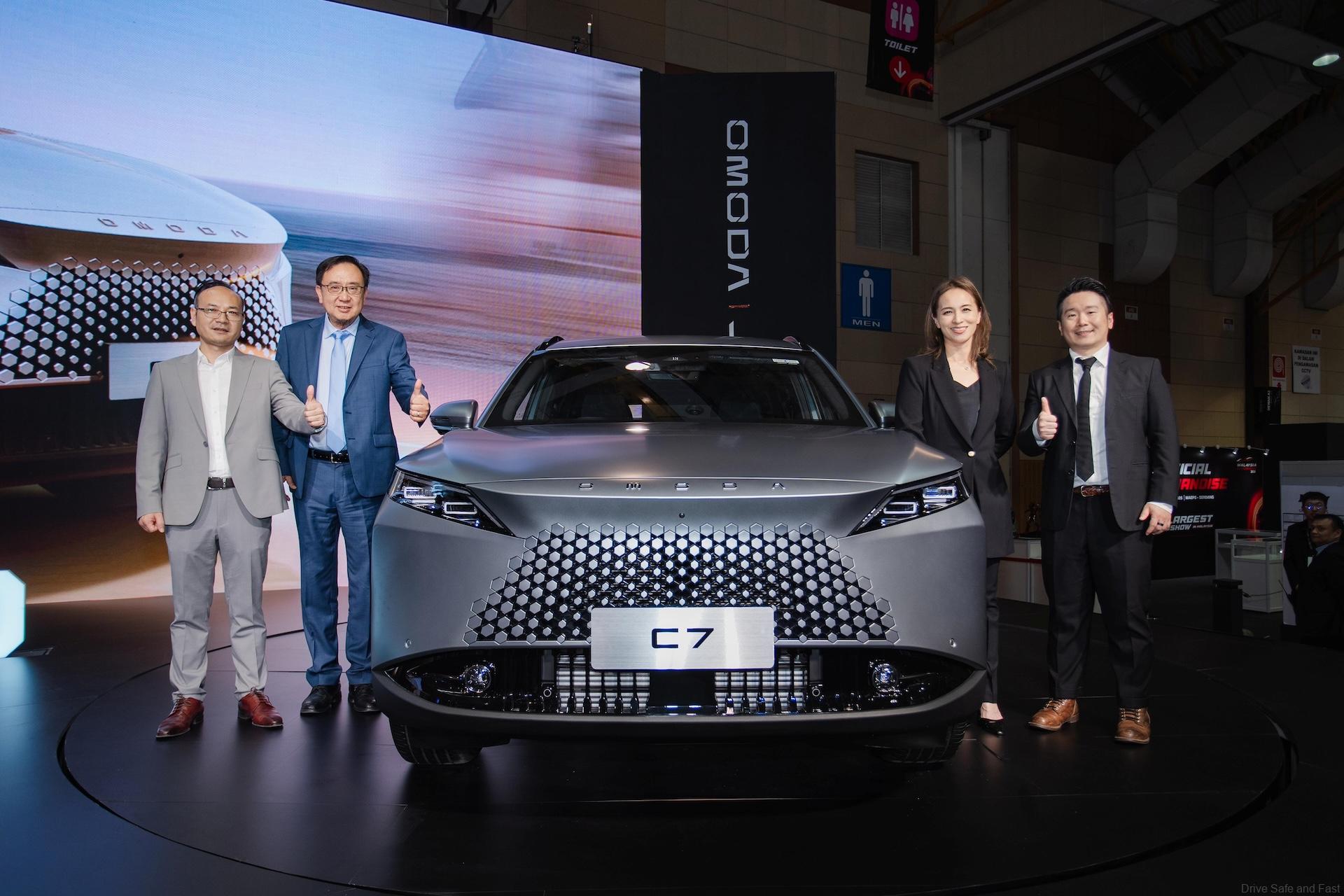 Omoda C7 Previewed As Omoda|Jaecoo Brands Merge