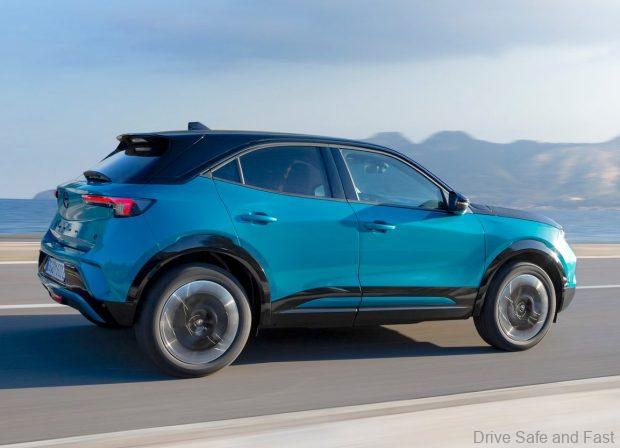 stellantis vauxhall opel mokka