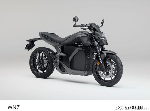 Honda WN7 in black