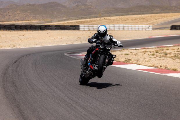 BMW-M-1000-R-Competition