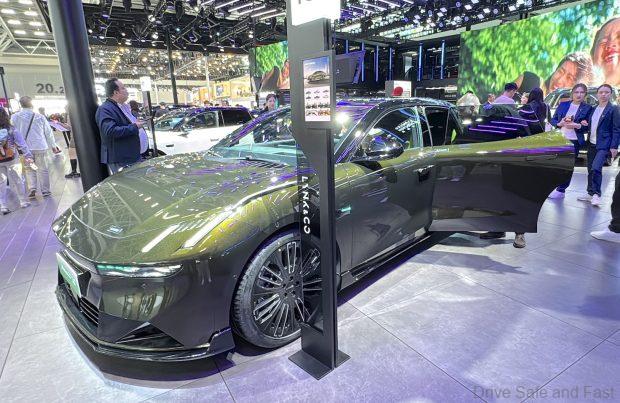 Lynk & Co 10