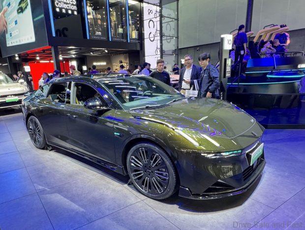 Lynk & Co 10