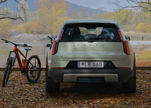 Volvo EX60 Cross Country from the rear