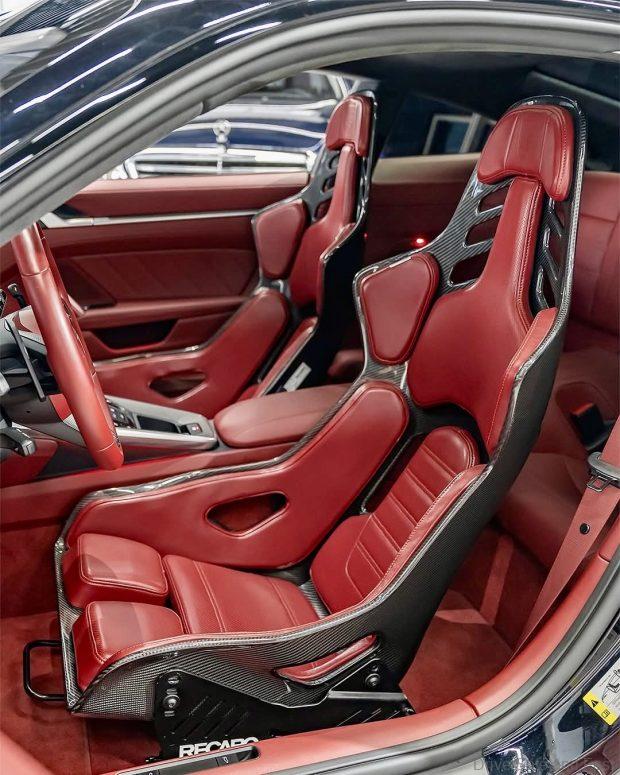 RECARO Podium CF Seats