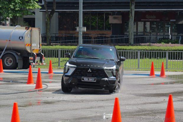 Mitsubishi Xforce in motion