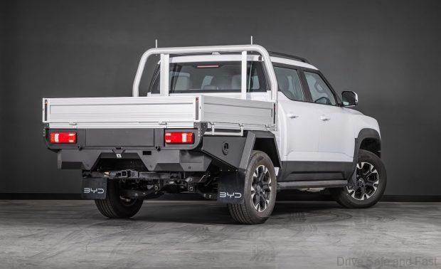 BYD Shark Plug-In Hybrid 