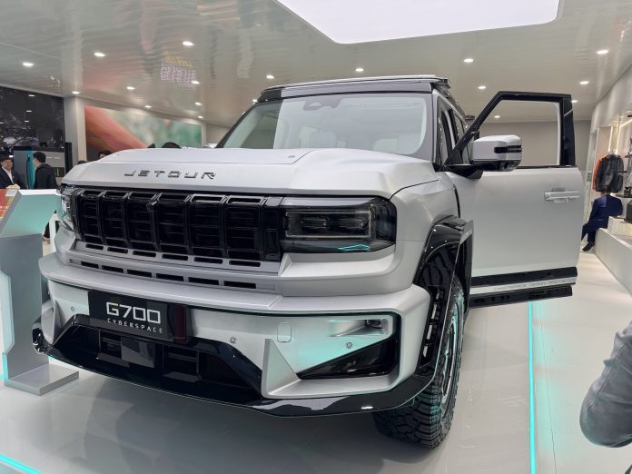 JETOUR G700