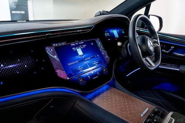 mercedes-benz cla 250+ electric interior