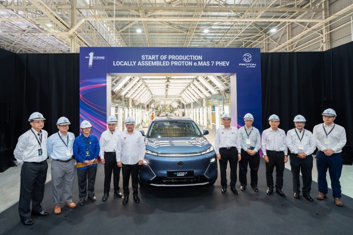 proton e.mas 7 phev ckd line