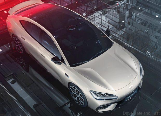 geely galaxy tt from top