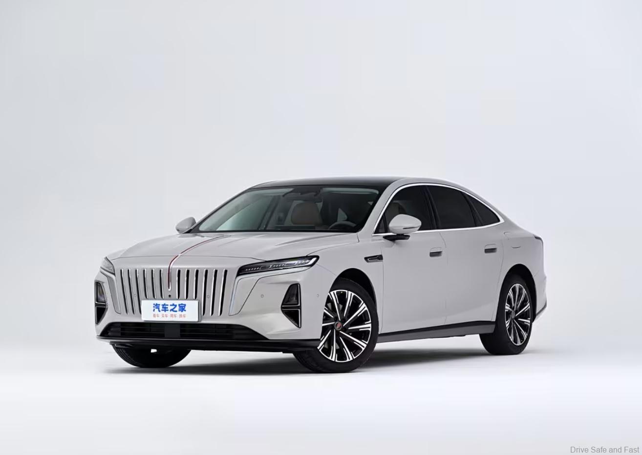 Hongqi H7 PHEV Attempts 1954KM Guiness World Record Drive