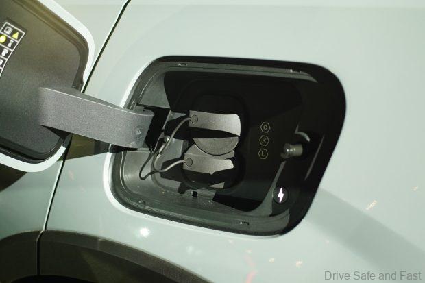 Volvo EX30 charging port